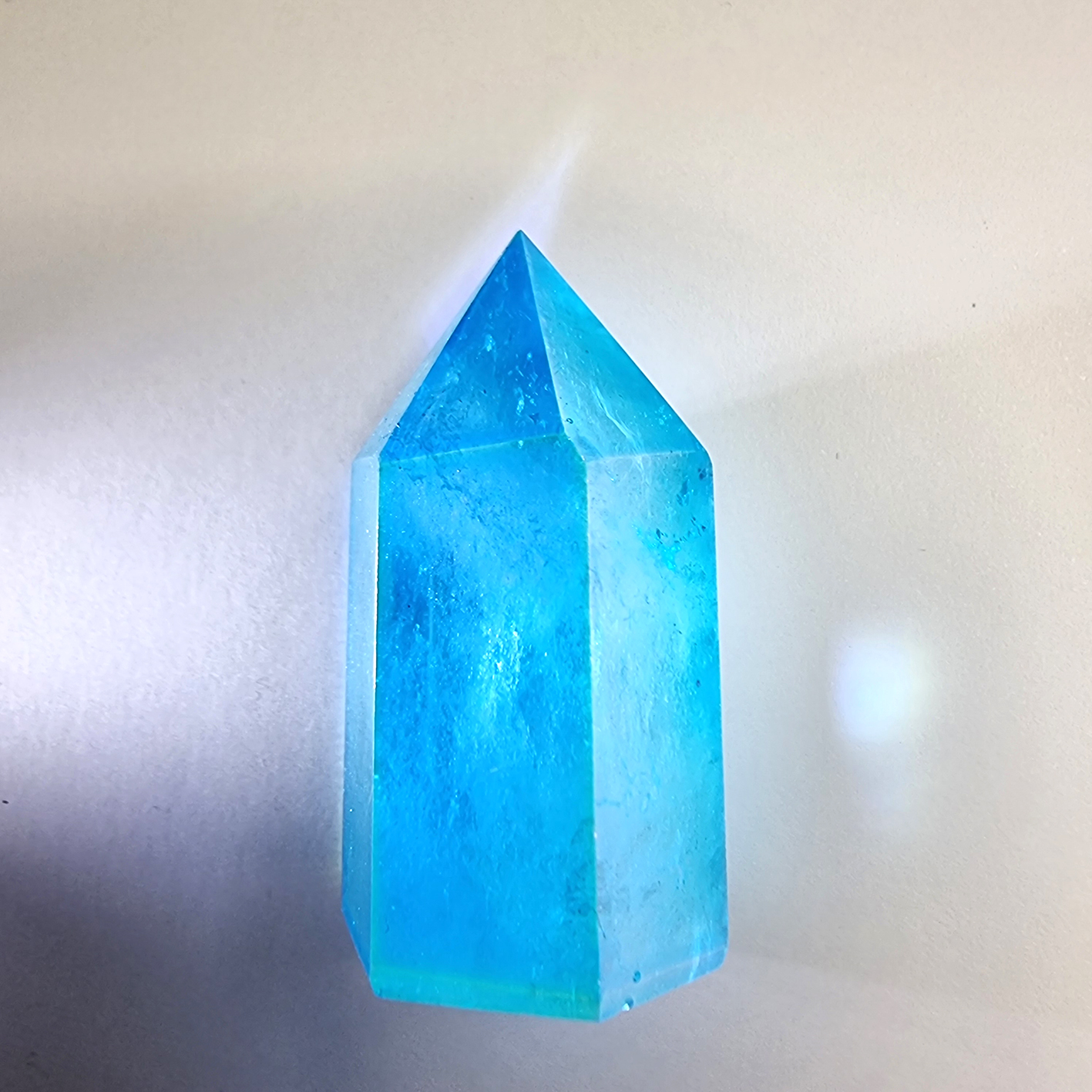 aqua-aura-2