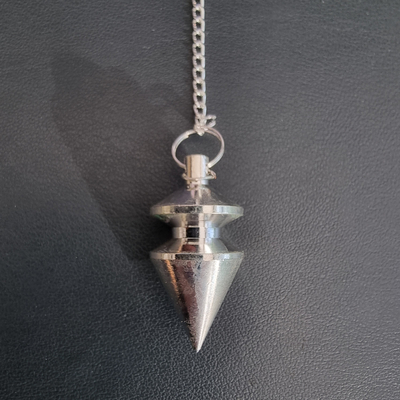 pendule-metal