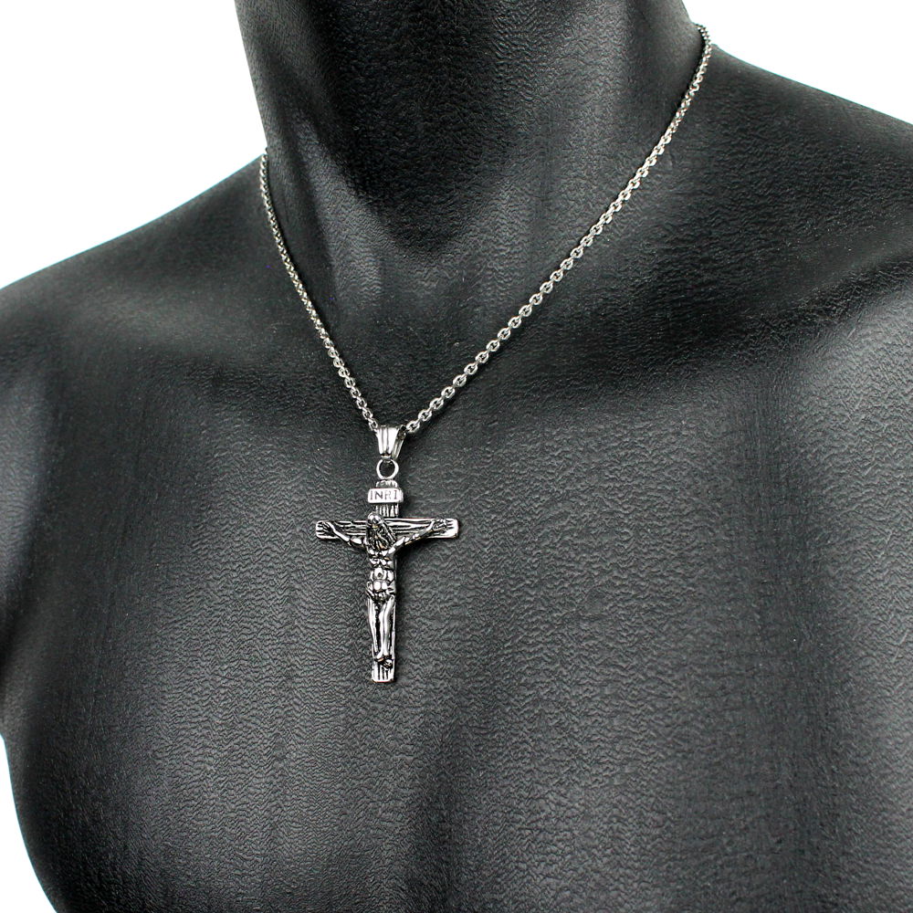pendentif-croix-jesus-chaine-174527-1000p