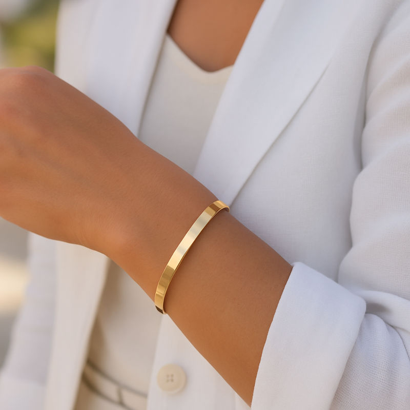 Bracelet-femme-plaque-or-133046