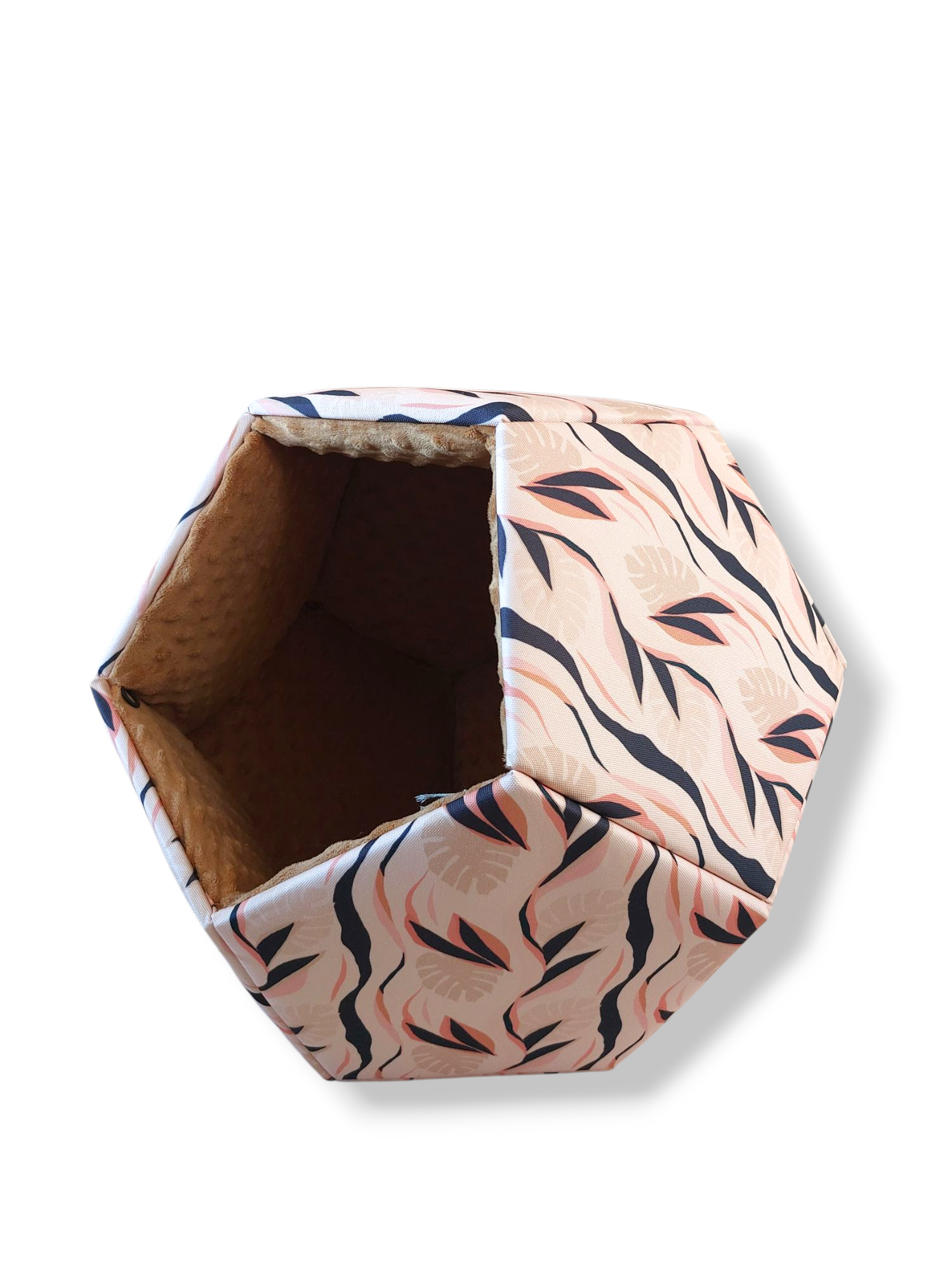 Pentagone Rosalie panier pour chat en bois