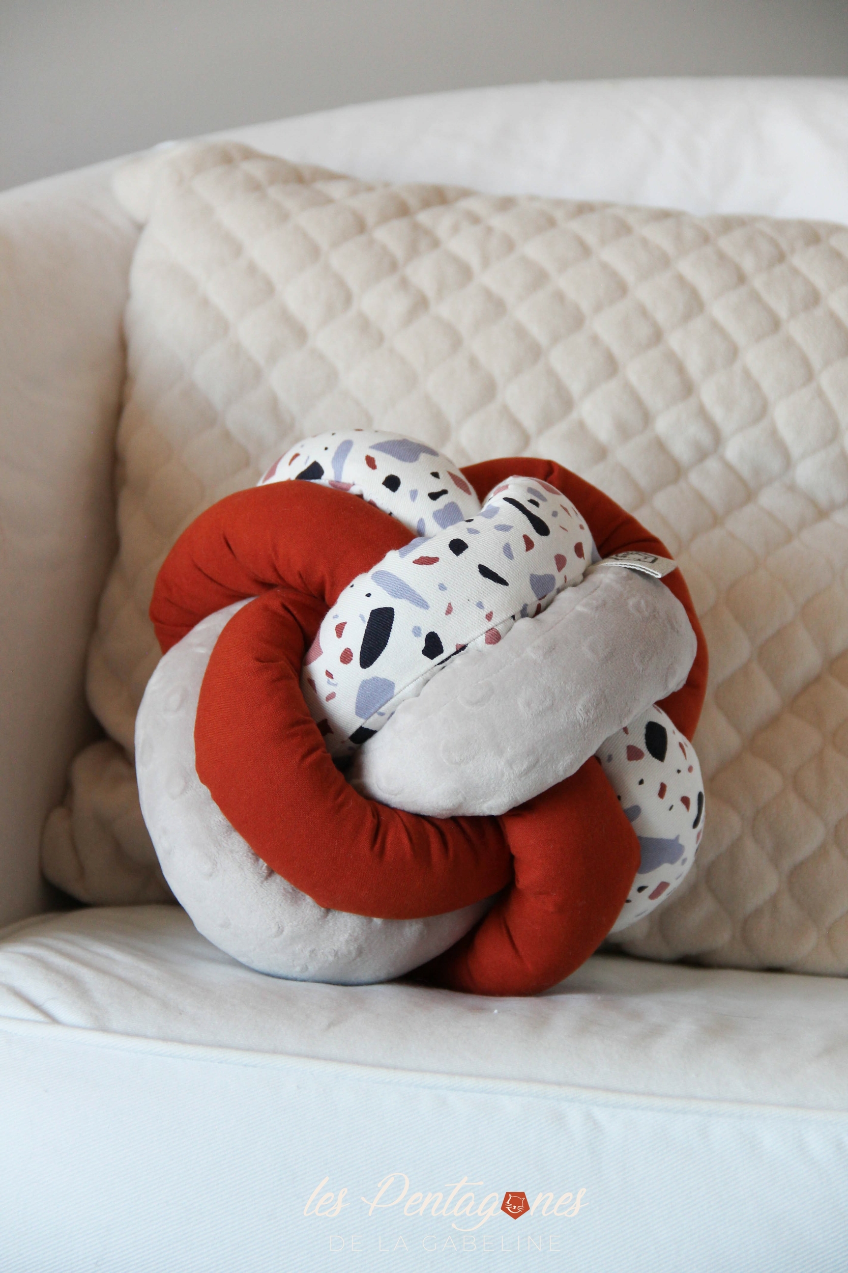 Coussin Noeud Terrazzo