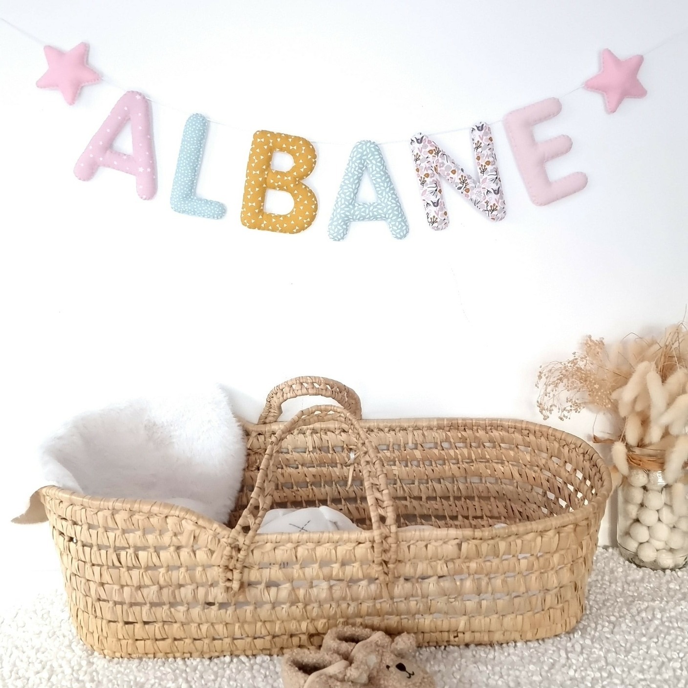 guirlande prenom personnalisée tissu pastel decoration chambre bebe fille