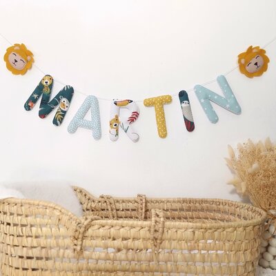 Guirlande prénom personnalisée lion pour déco chambre bébé jungle