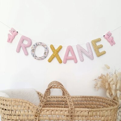 Guirlande déco chambre bébé fille esprit biche des bois et forêt avec prénom en tissu personnalisé