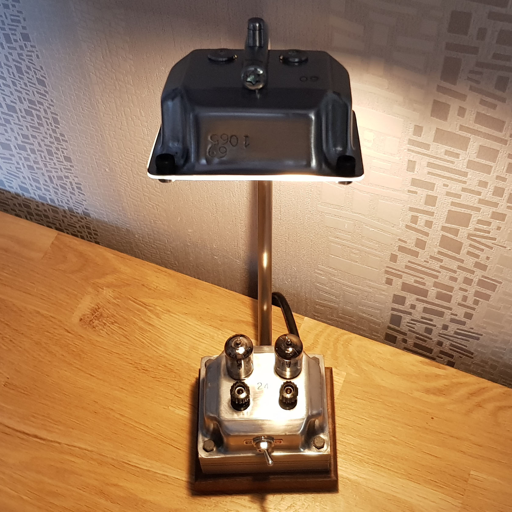 Lampe industrielle ancien transformateur 5