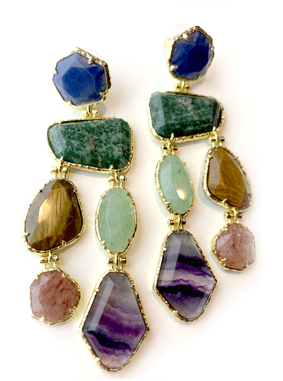 BOUCLES  CASCADES  LAITON DORÉ ET PIERRES NATURELLES