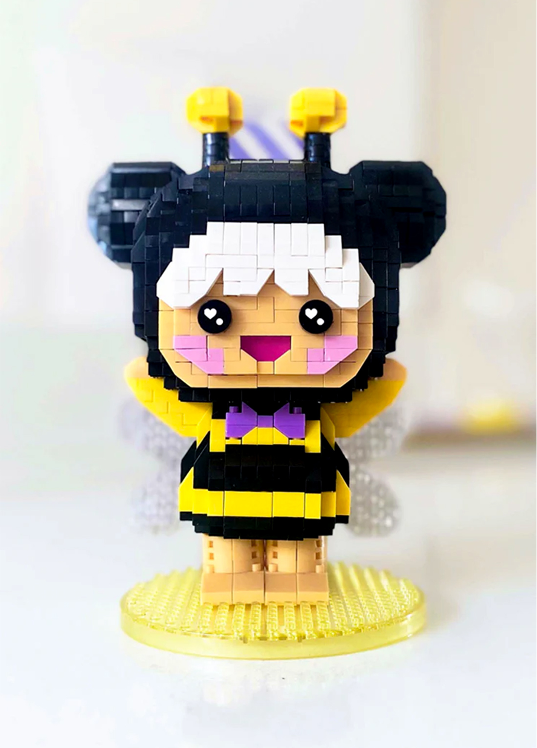 Personnage  BUMBLE  en briques à contruire (852 pièces)