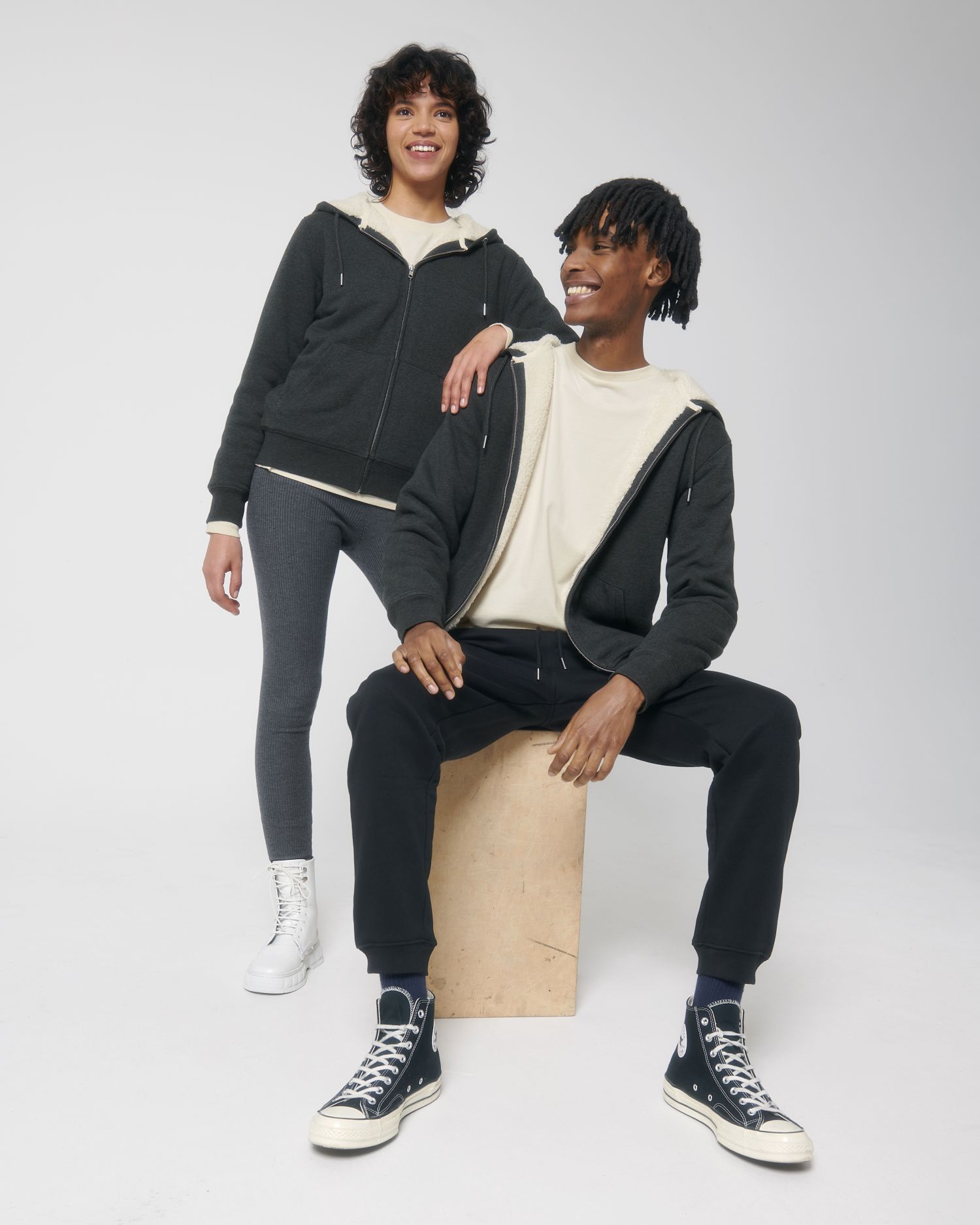 Sweat zippé à capuche bio unisexe Hygger Sherpa – Stanley/Stella