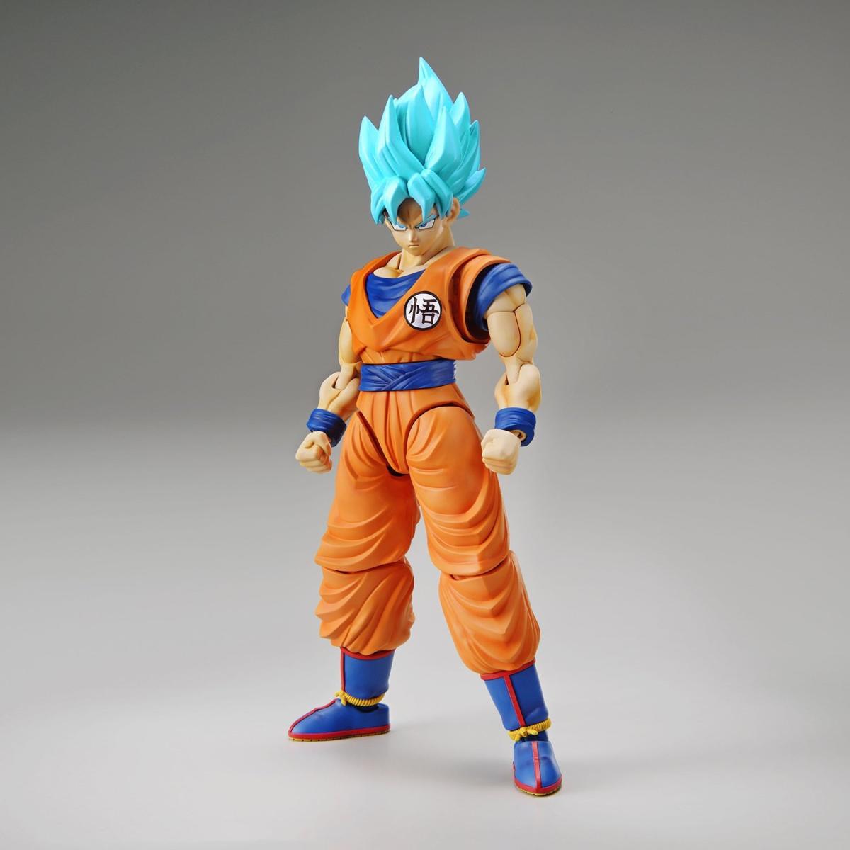 figurine-dragon-ball-Z-Son-Goku-super-saiyan-god-2-zoom