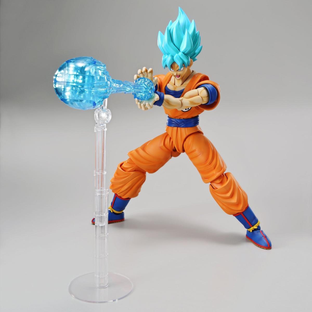 figurine-dragon-ball-Z-Son-Goku-super-saiyan-god-5-zoom