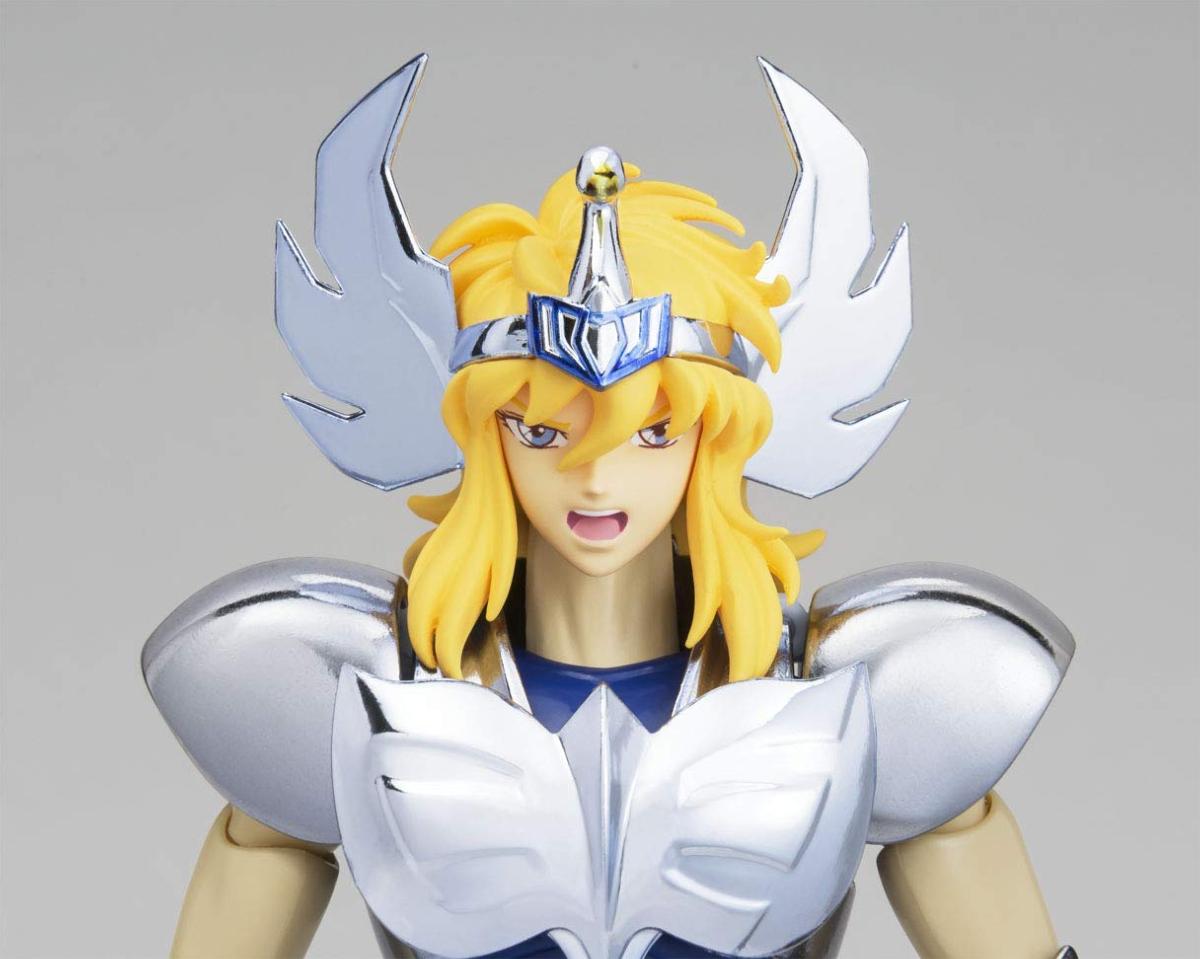 Figurine-Saint-Seiya-chevaliers-Zodiaque-Myth-cloth-Cygne-Hyoga-6-zoom