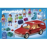 Jouet Playmobil - 9421- Family Fun - Famille avec Voiture 3