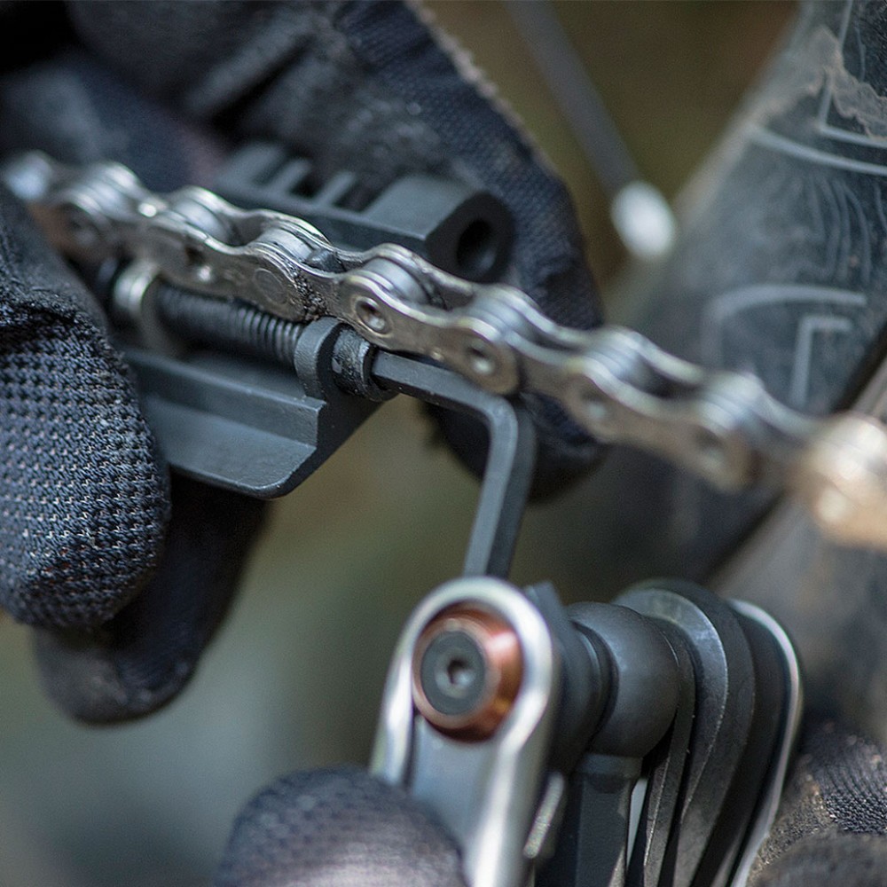 blackburn-tradesman-multi-tool-quick-link-tool