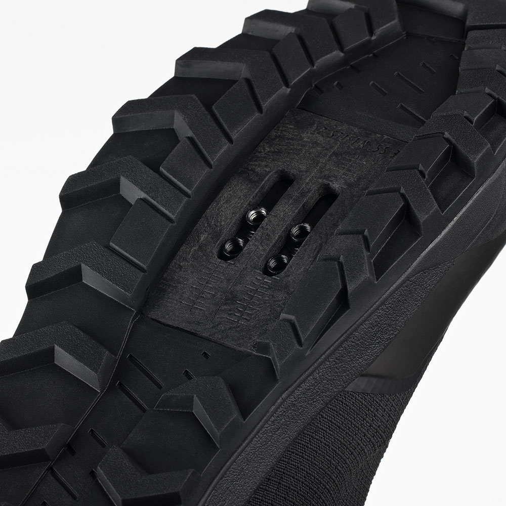 terra-ergolace-x2-total-black-6-fizik-megagrip-vibram-outsole-shoes