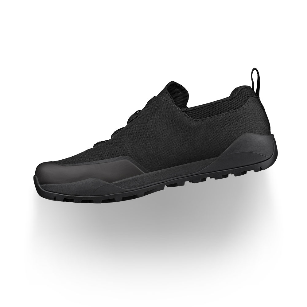 terra-ergolace-x2-total-black-4-fizik-mtb-offroad-walkable-shoes