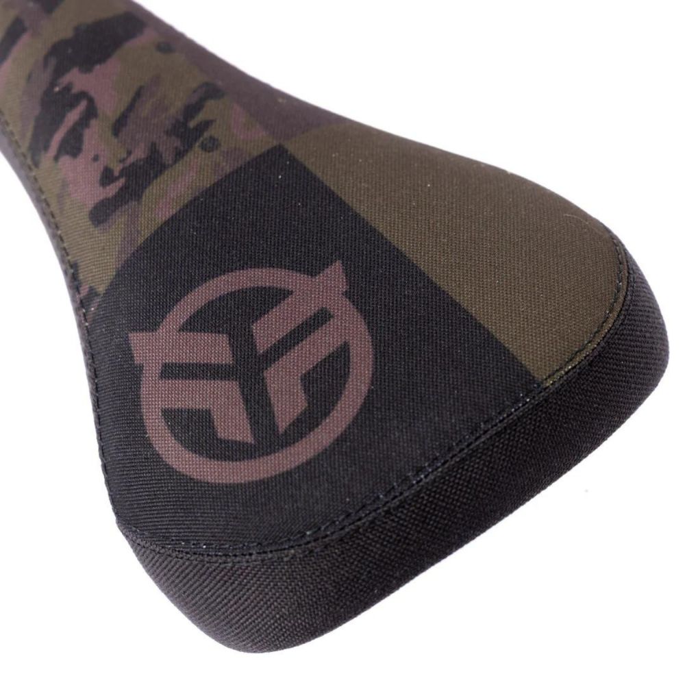 selle-federal-mid-stealth-4-square-camo (2)