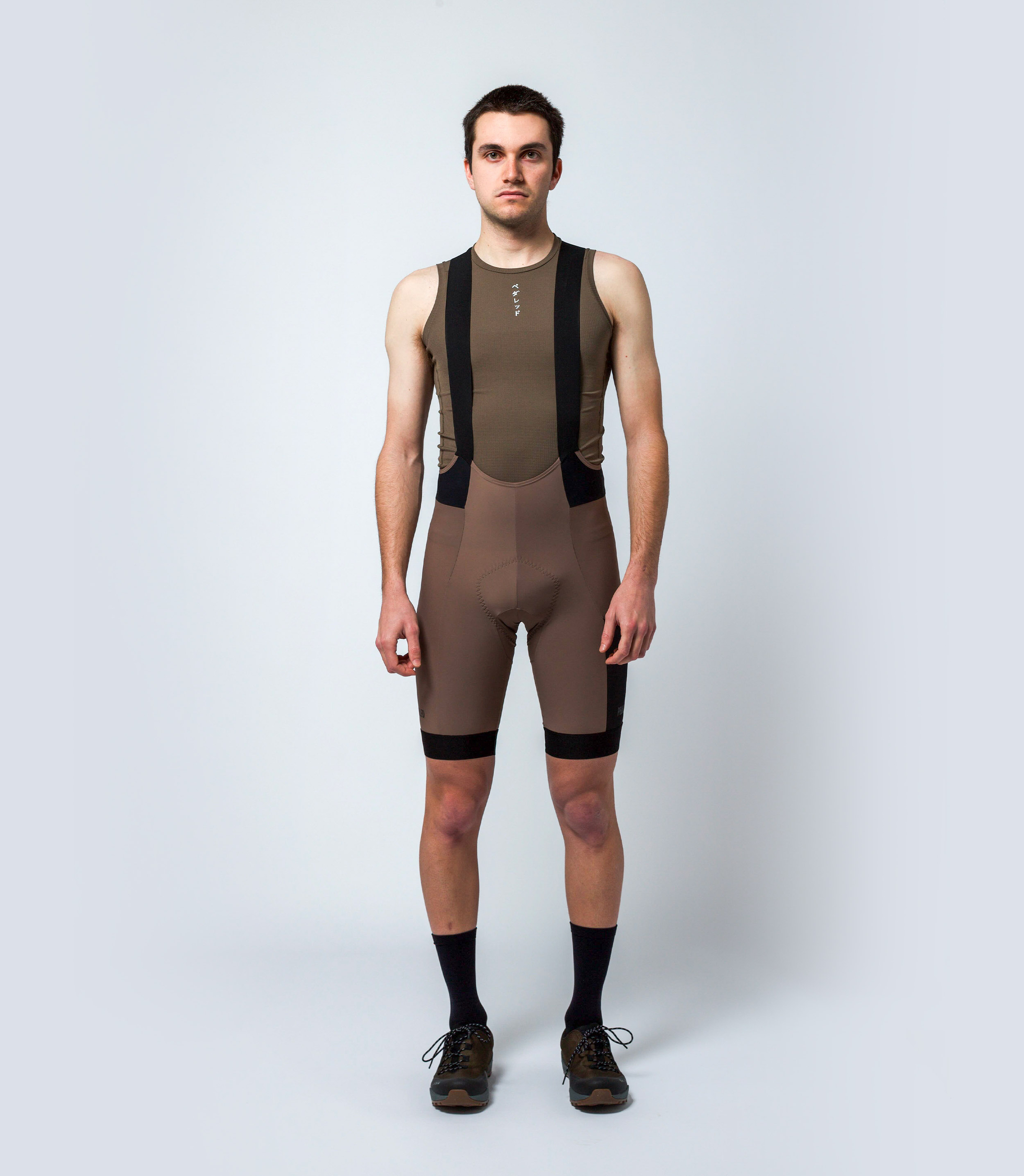 cycling-gravel-bibshorts-mermaid-jary-total-body-front-pedaled
