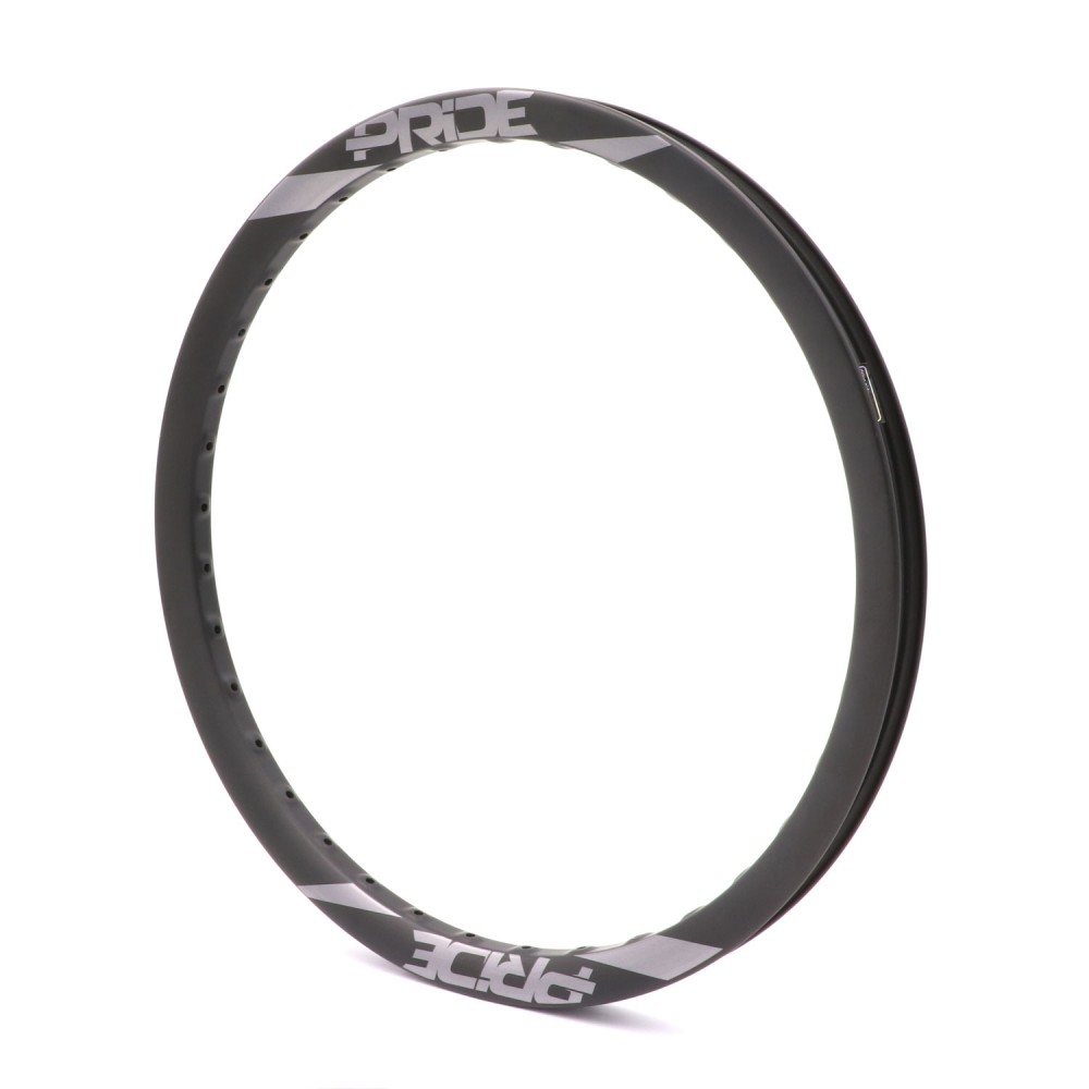 JANTE PRIDE CARBON WAVE CFR 20\'\' 36H UD MATT / MATT GREY
