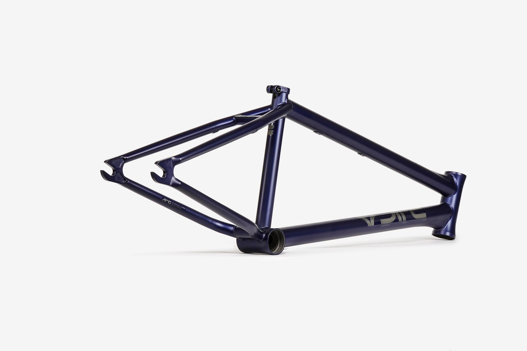 68dd13cf9421e488bd24c563_ARC frame matt Indigo_website_03