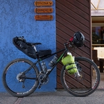 outpost-top-tube-bag-lifestyle-5_2