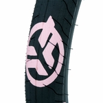 pneu-federal-command-lp-black-with-pink-logo (2)