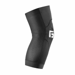 186676-38894-1000-genouilleres-g-form-pro-x4-noir
