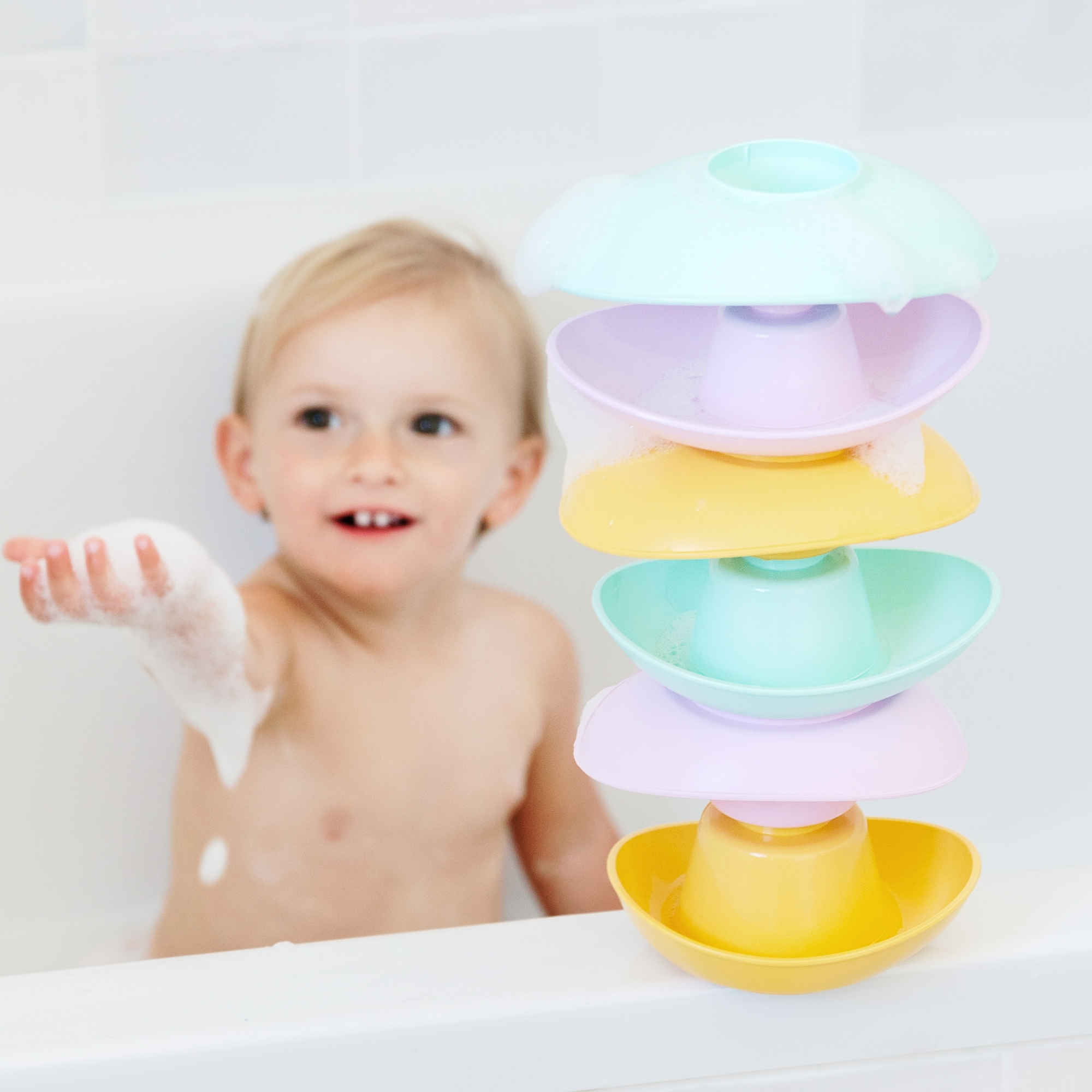 le-jouet-simple-jouet-de-bain-déveil-made-in-france-plastique-recycle-barques-gigognes-P122.1 (10)
