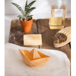 nude-bateau-origami-bain-dentition-petit-homme-valenciennes-oli-and-carol