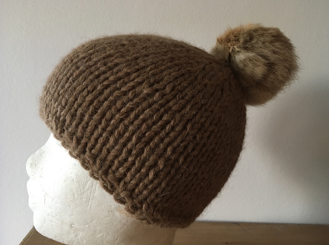 bonnet pompon