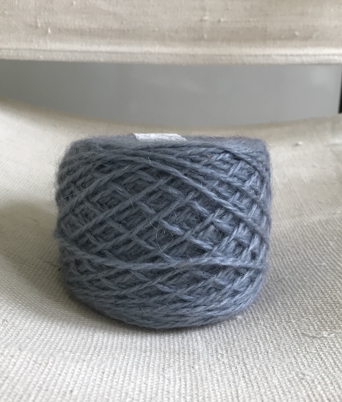 laine mohair bleu