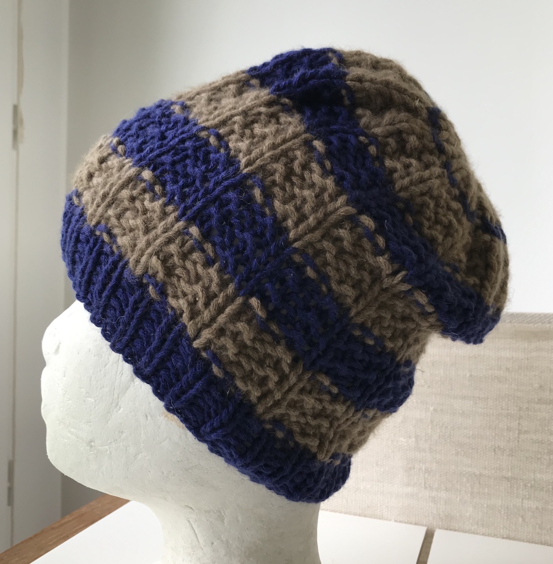 bonnet bleutaupe