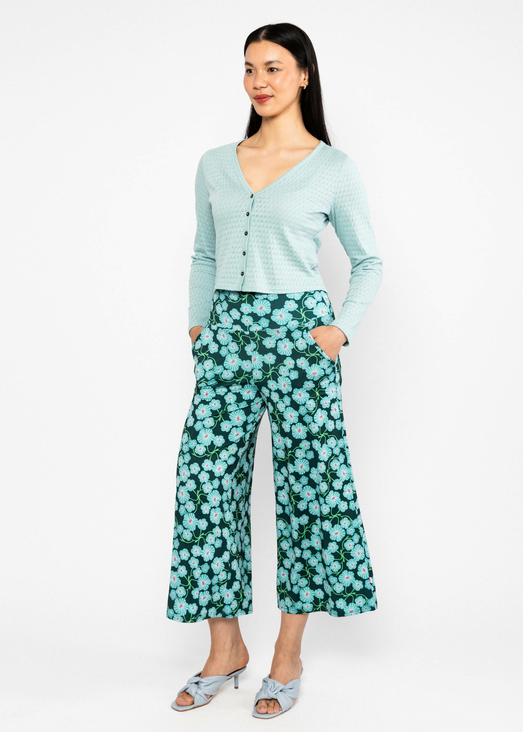 Pantalon-Berlin-spring-fairy-glade-viscose-ecovero-Blutsgeschwister01