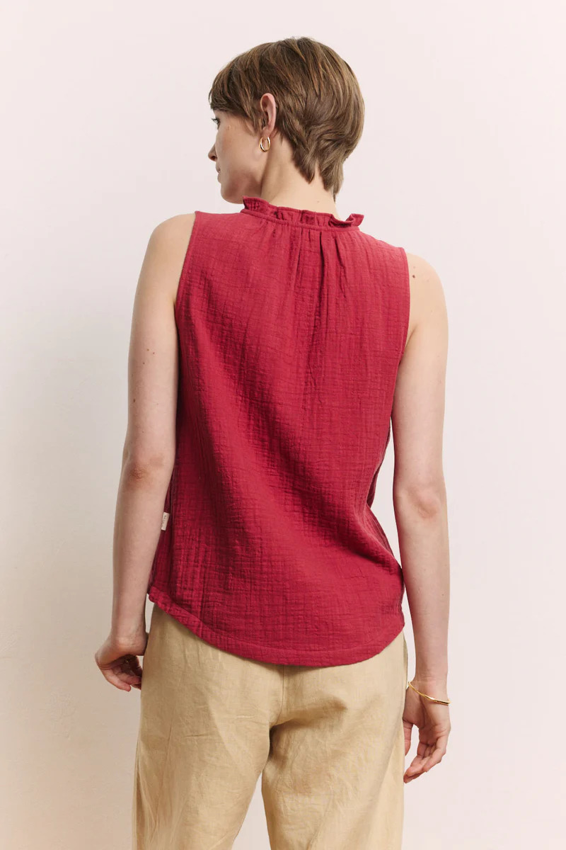 Blouse-Lauraa-garnet-red-coton-biologique-Tranquillo03