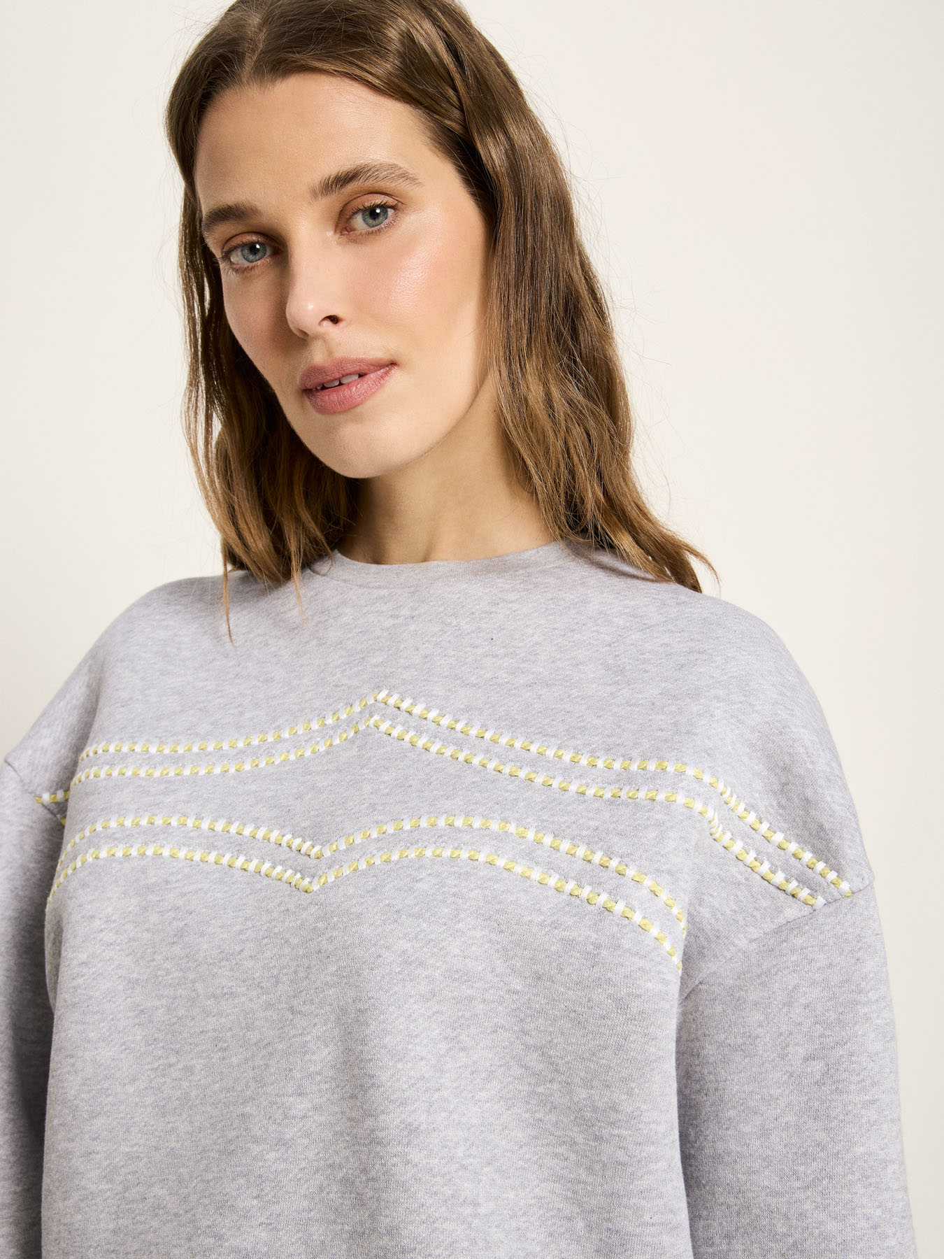Sweat-Adilia-grey-melange-coton-biologique-polyester-recycle-Lanius03