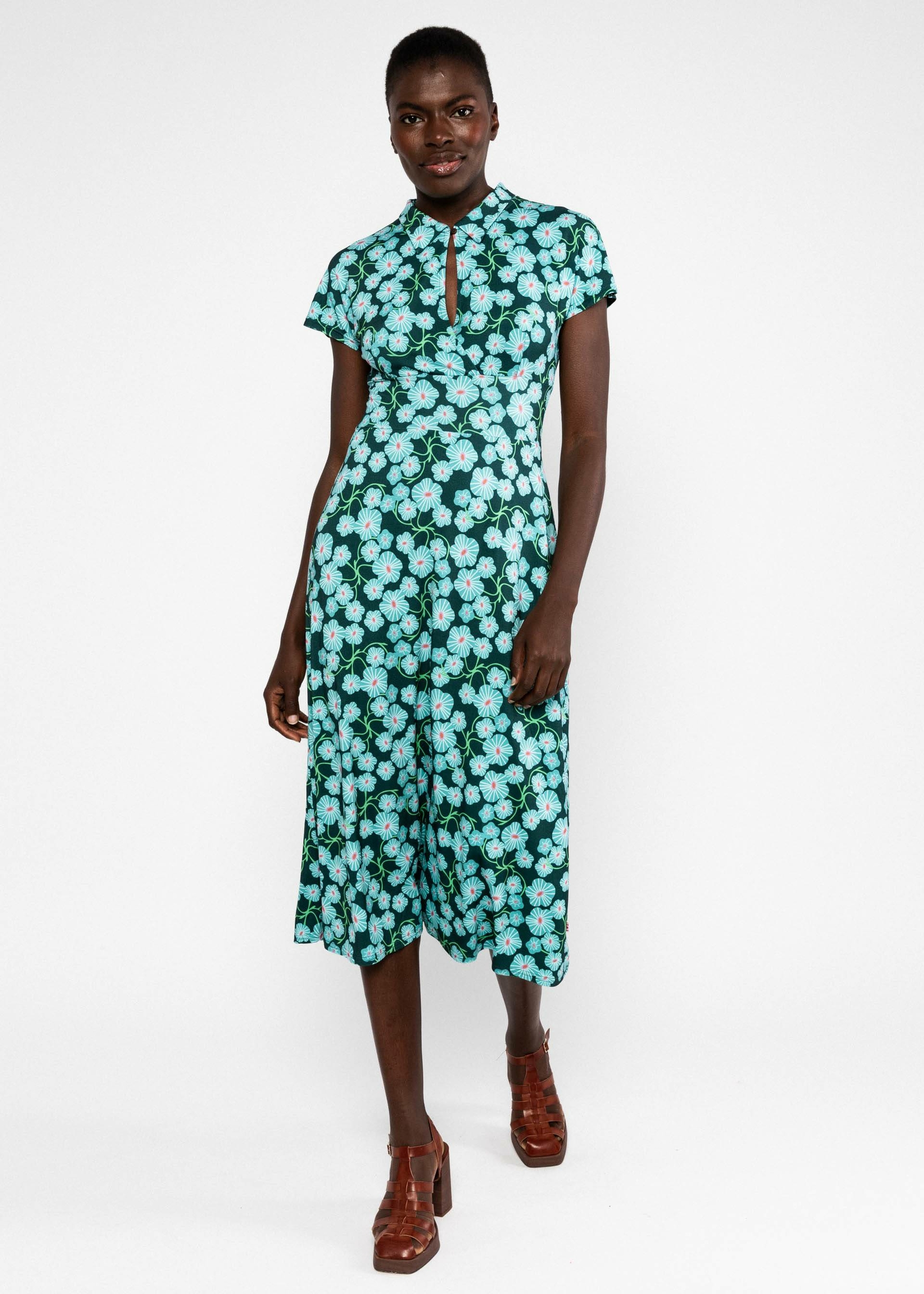 Robe-now-we-are-talking-ease-spring-fairy-glade-viscose-ecovero-Blutsgeschwister01