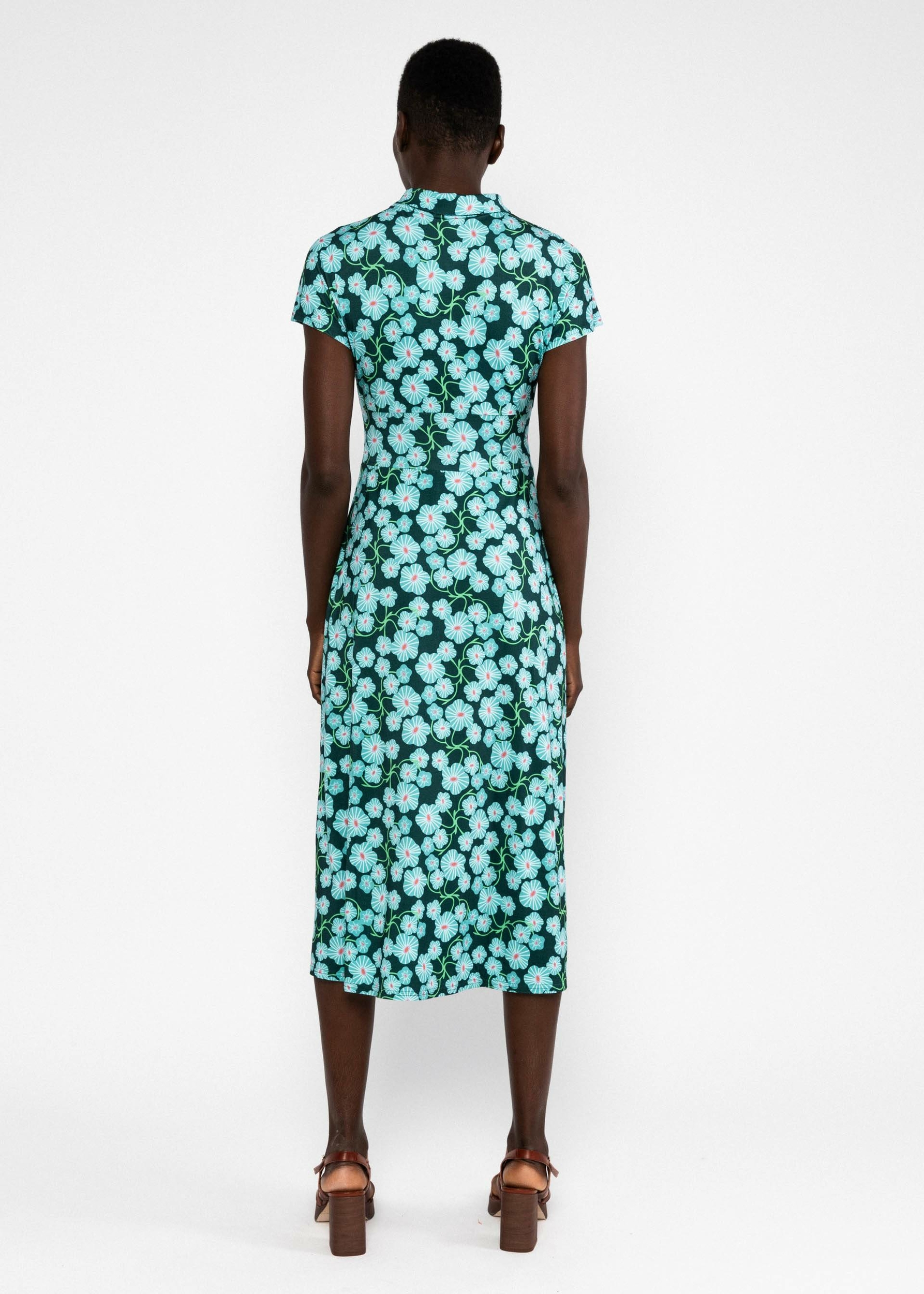 Robe-now-we-are-talking-ease-spring-fairy-glade-viscose-ecovero-Blutsgeschwister03
