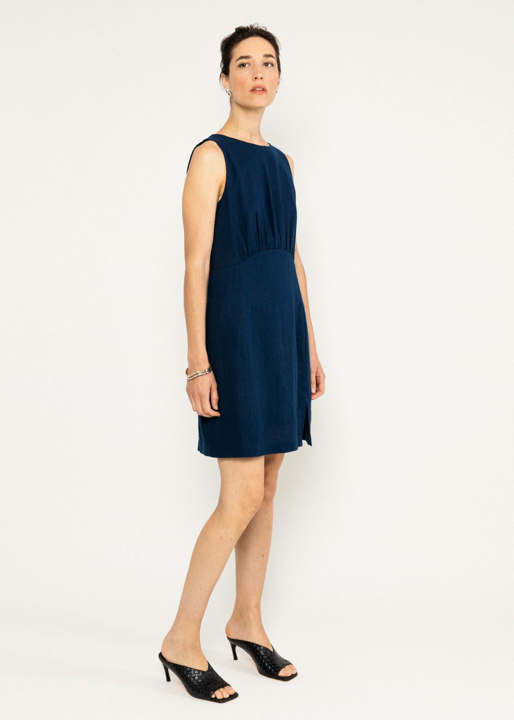 Robe-de-Marie-twilight-blue-lin-viscose-ecovero-Blutsgeschwister03