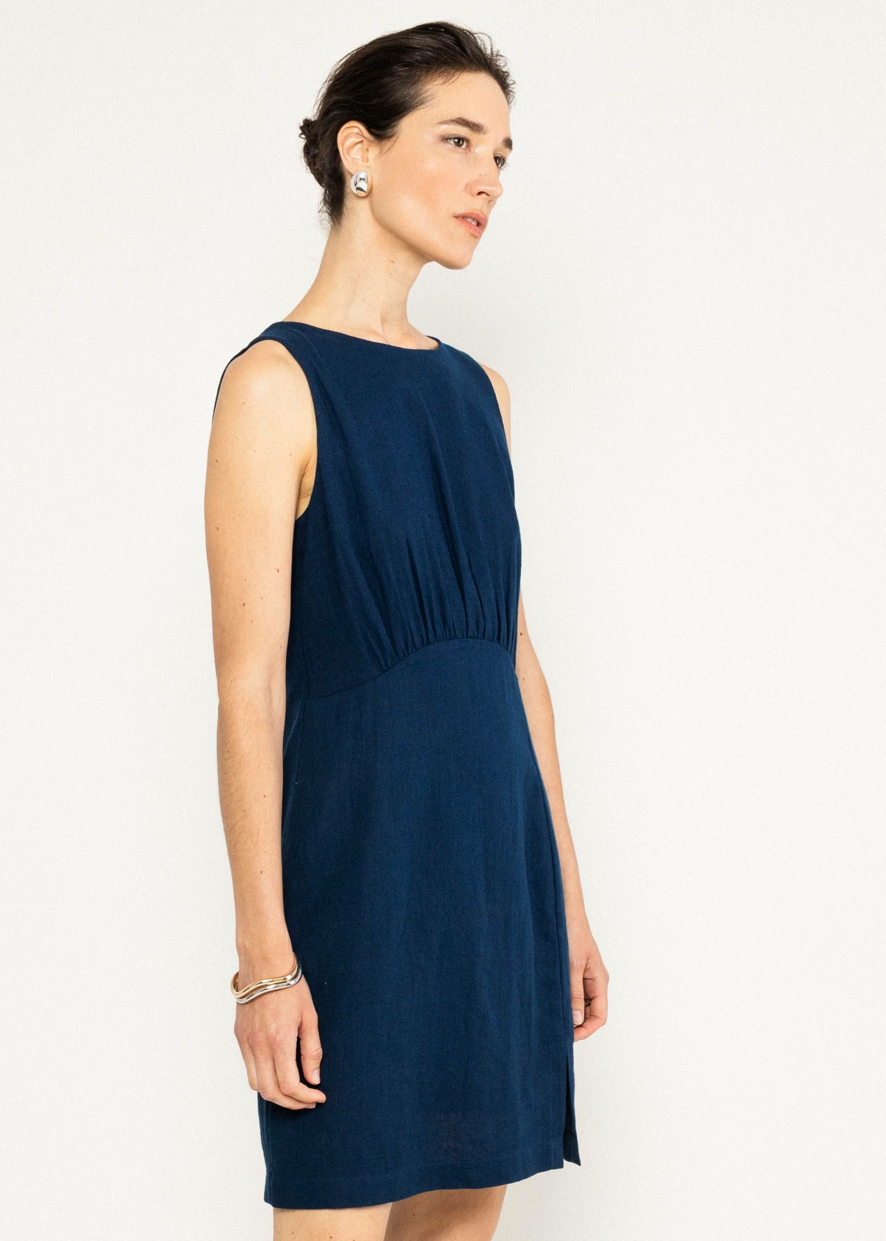 Robe-de-Marie-twilight-blue-lin-viscose-ecovero-Blutsgeschwister01