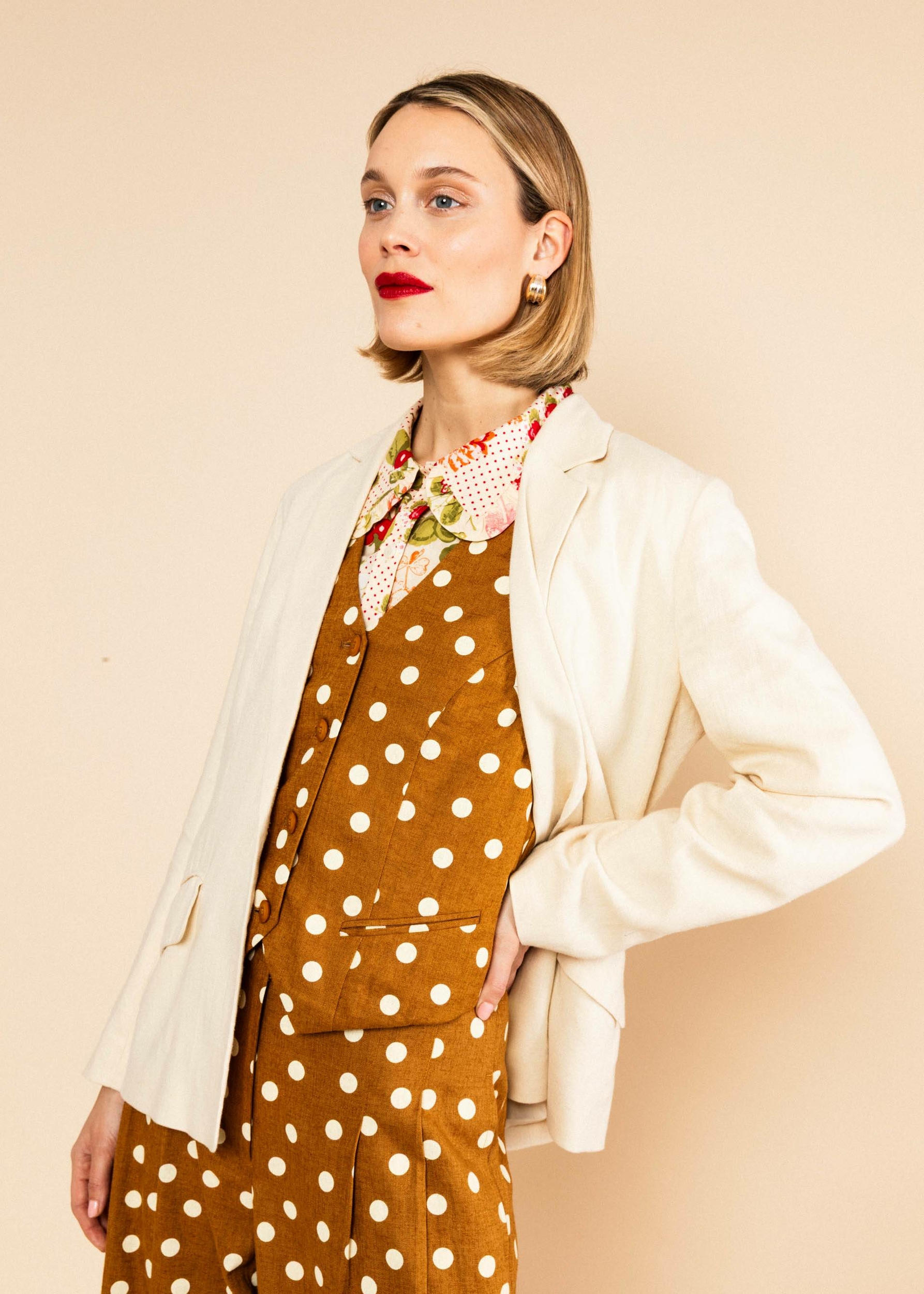 Veste-gilet-d-ete-pretty-in-bronze-lin-viscose-ecovero-Blutsgeschwister06