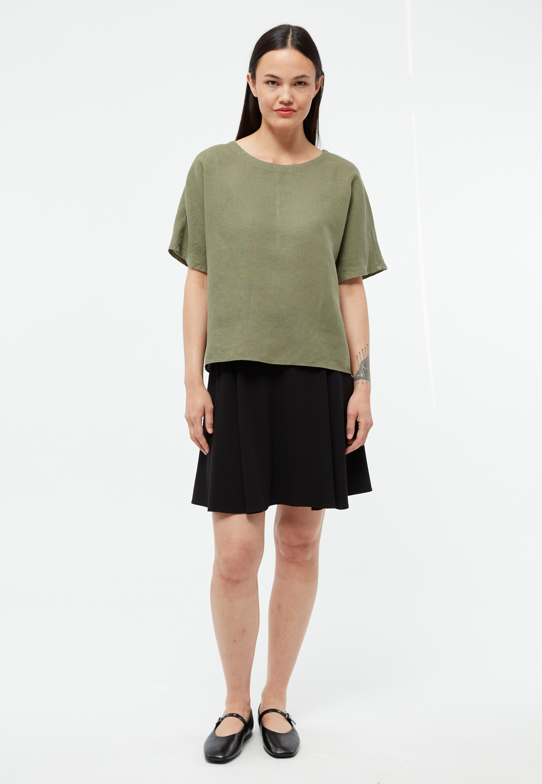 Blouse-Pina-Faded-Olive-lin-Givn05