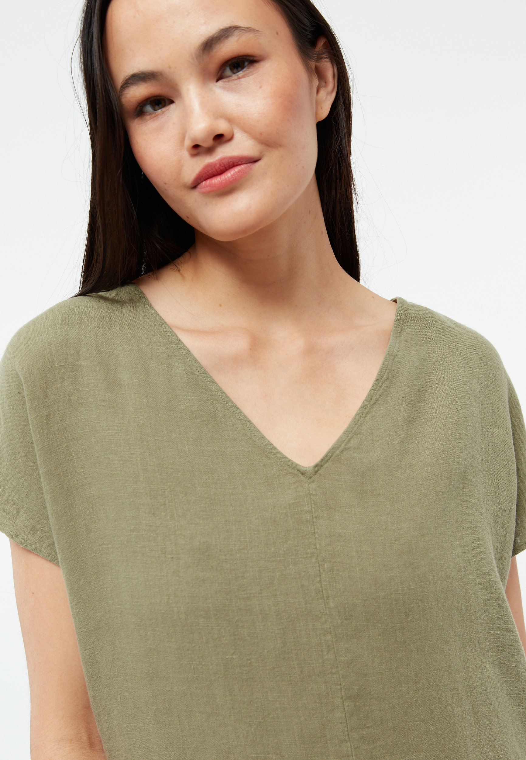 Robe-Mabel-Faded-Olive-lin-Givn03