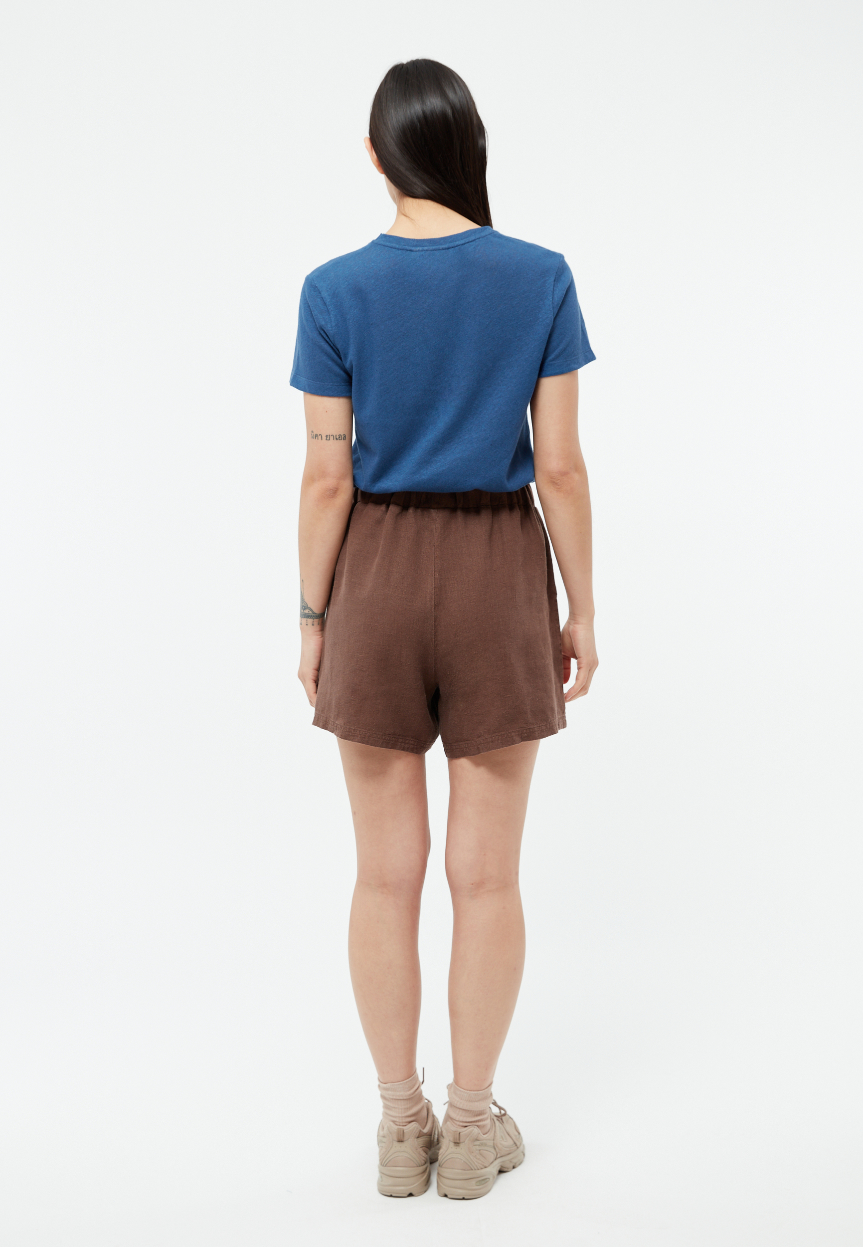 Short-Clementine-chocolate-brown-lin-Givn05