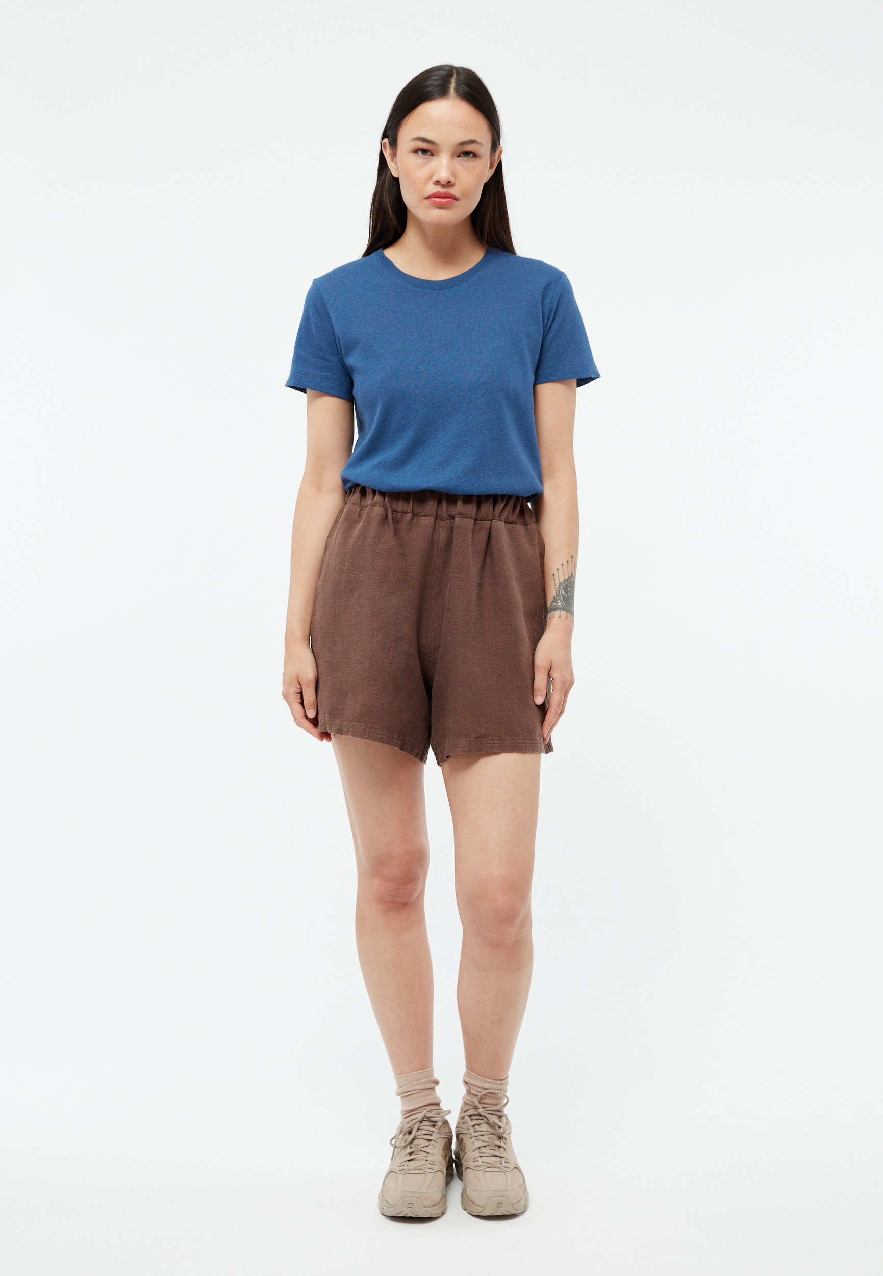 Short-Clementine-chocolate-brown-lin-Givn04