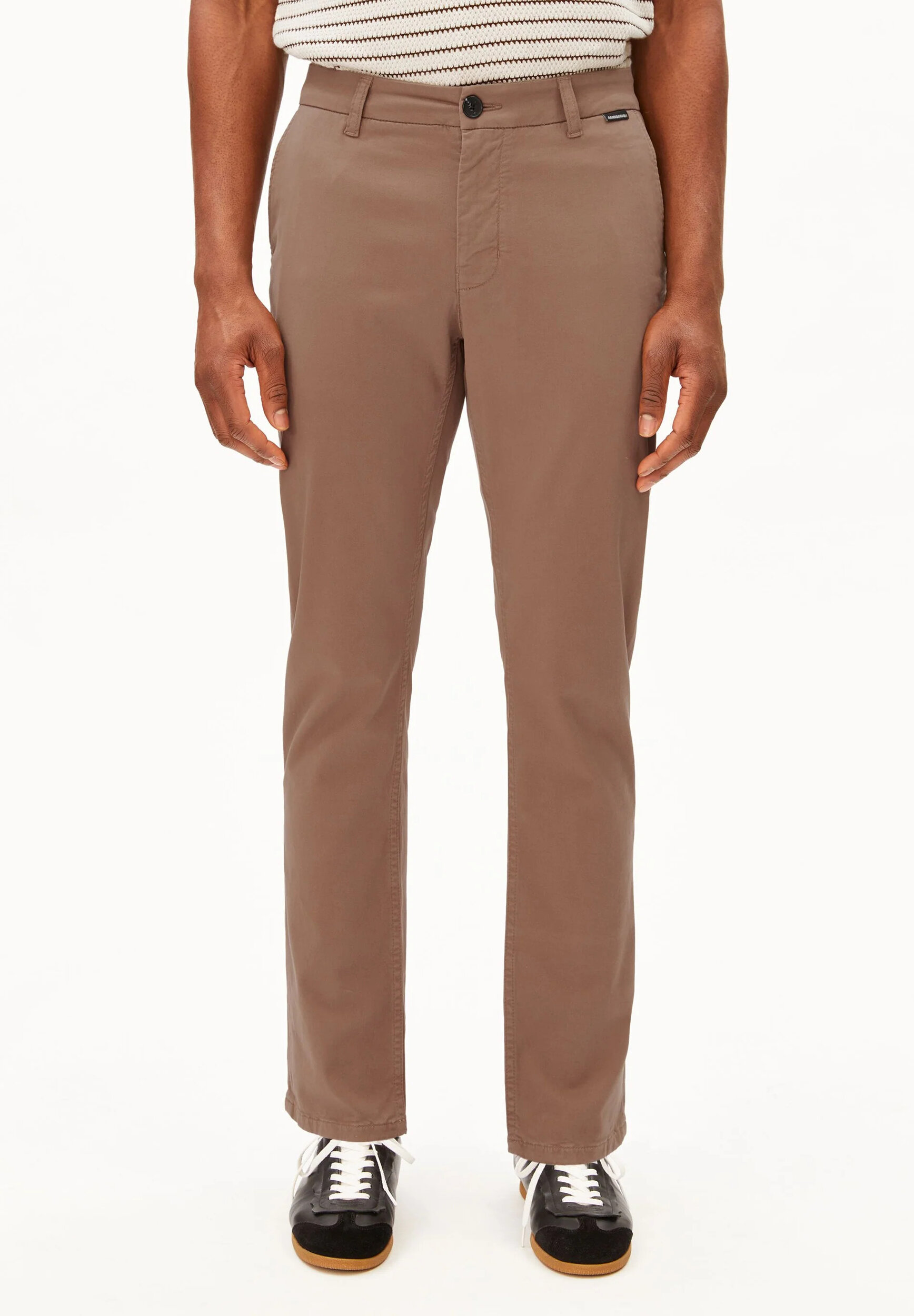 Pantalon-Aaster-amberwood-coton-biologique-Armed-Angels01