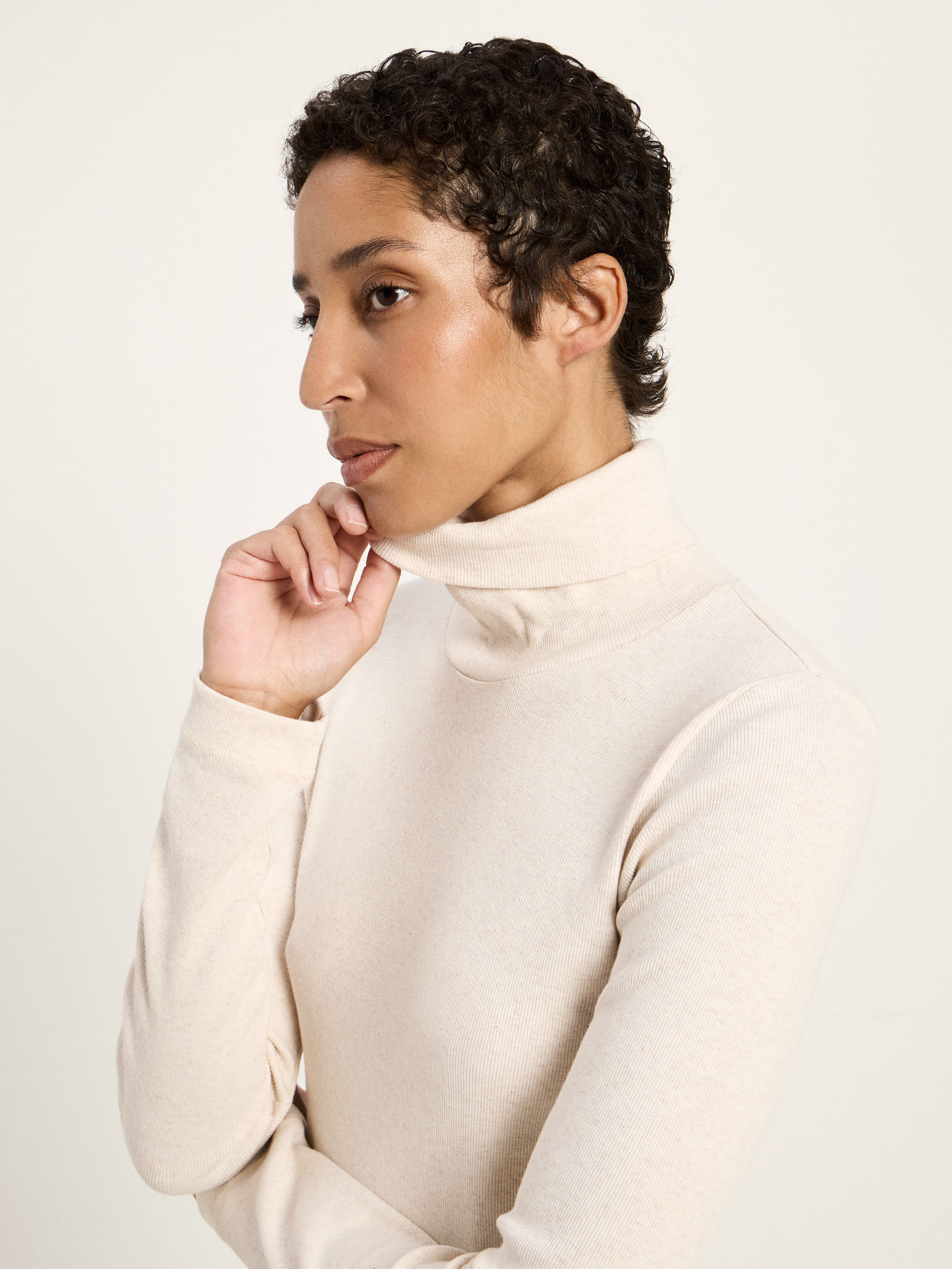 Sous-pull-Billie-Rollkragenshirt-cream-melange-coton-biologique-Lanius02