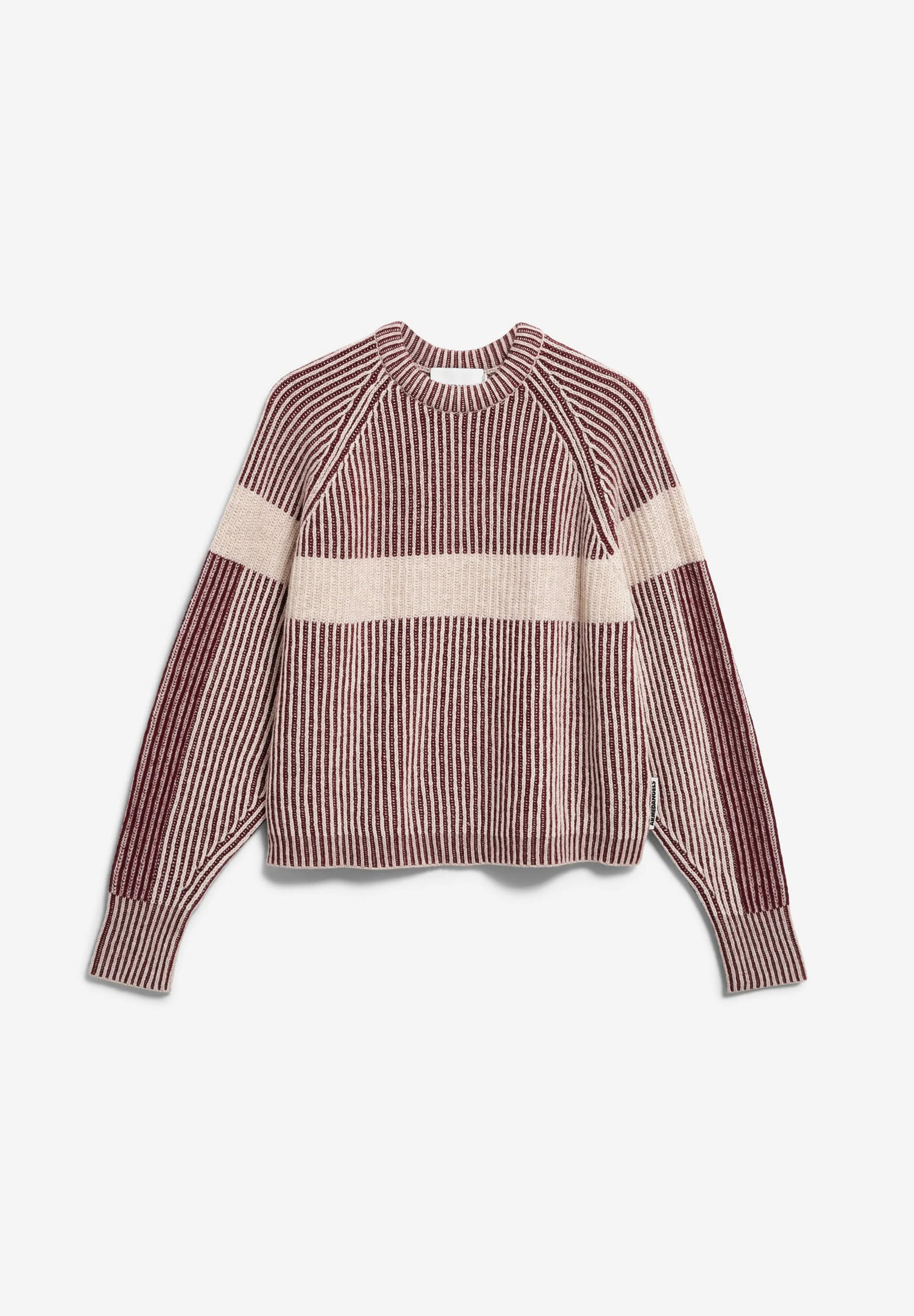 Pull-Artwork-velvet-red-oatmilk-honey-laine-biologique-coton-biologique-Armed-Angels06