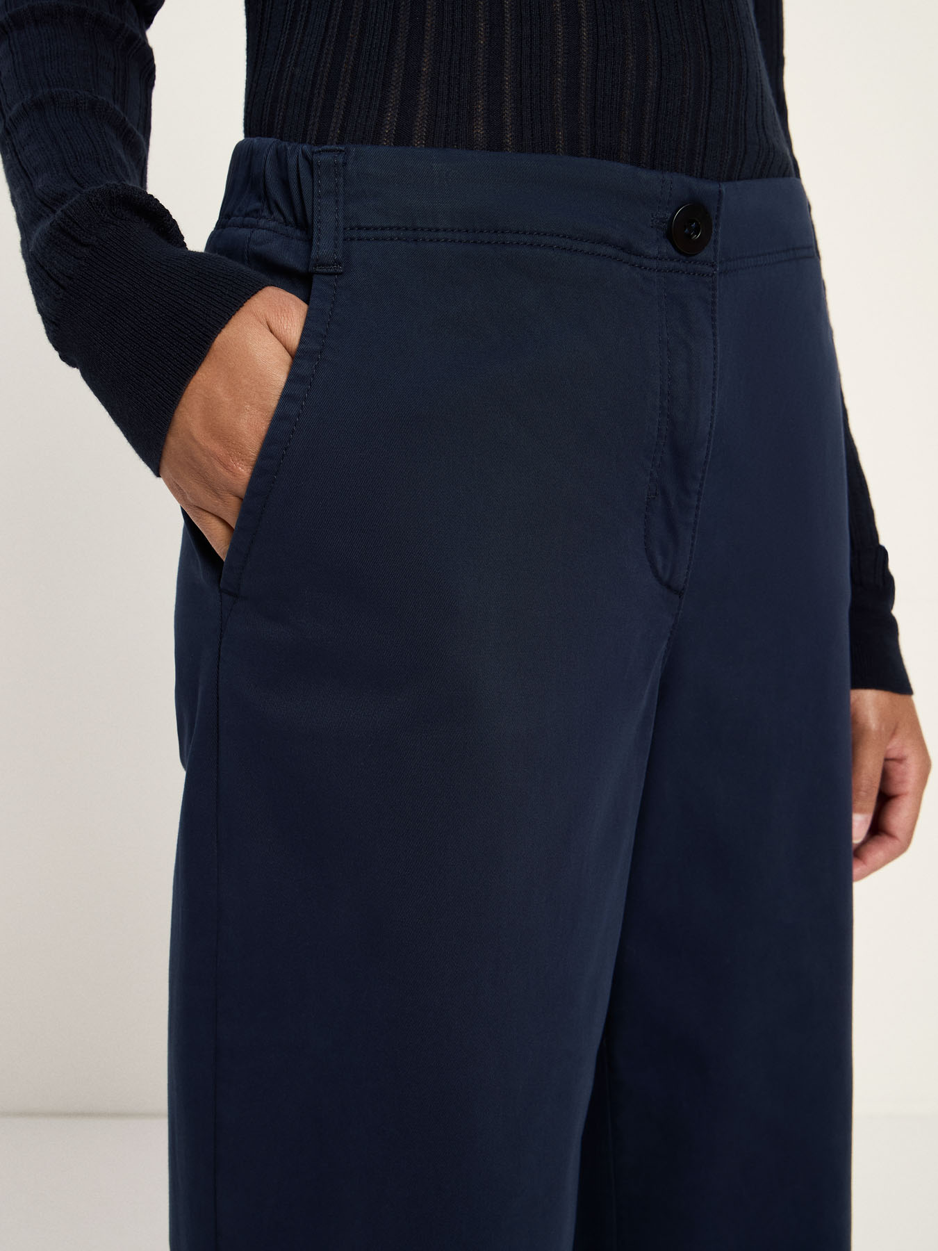 Pantalon-Beth-Hose-mit-weitem-Bein-midnight-coton-biologique-Lanius02