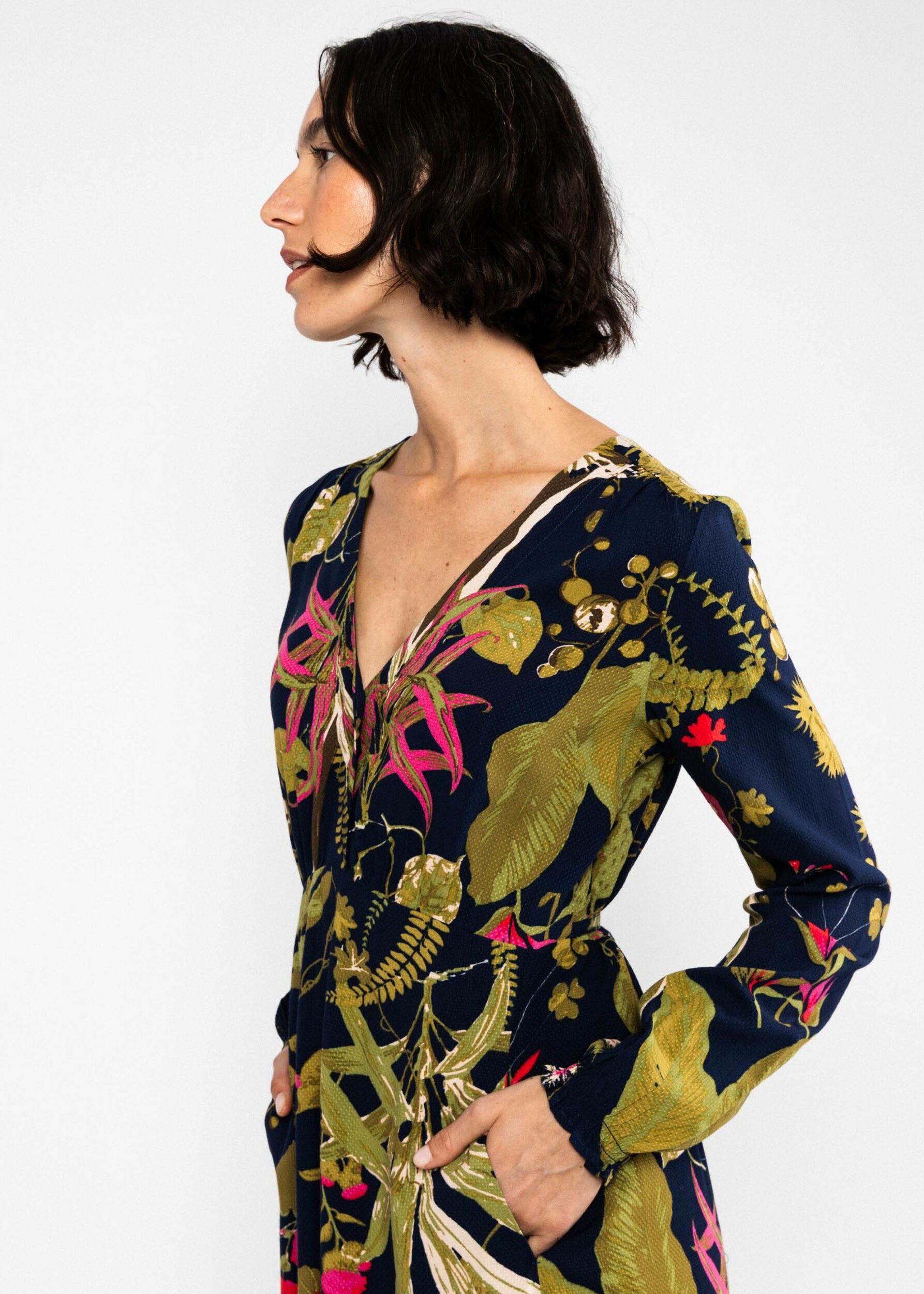 Robe-fay-sauvage-bleu-western-romance-viscose-ecovero-Blutsgeschwister04