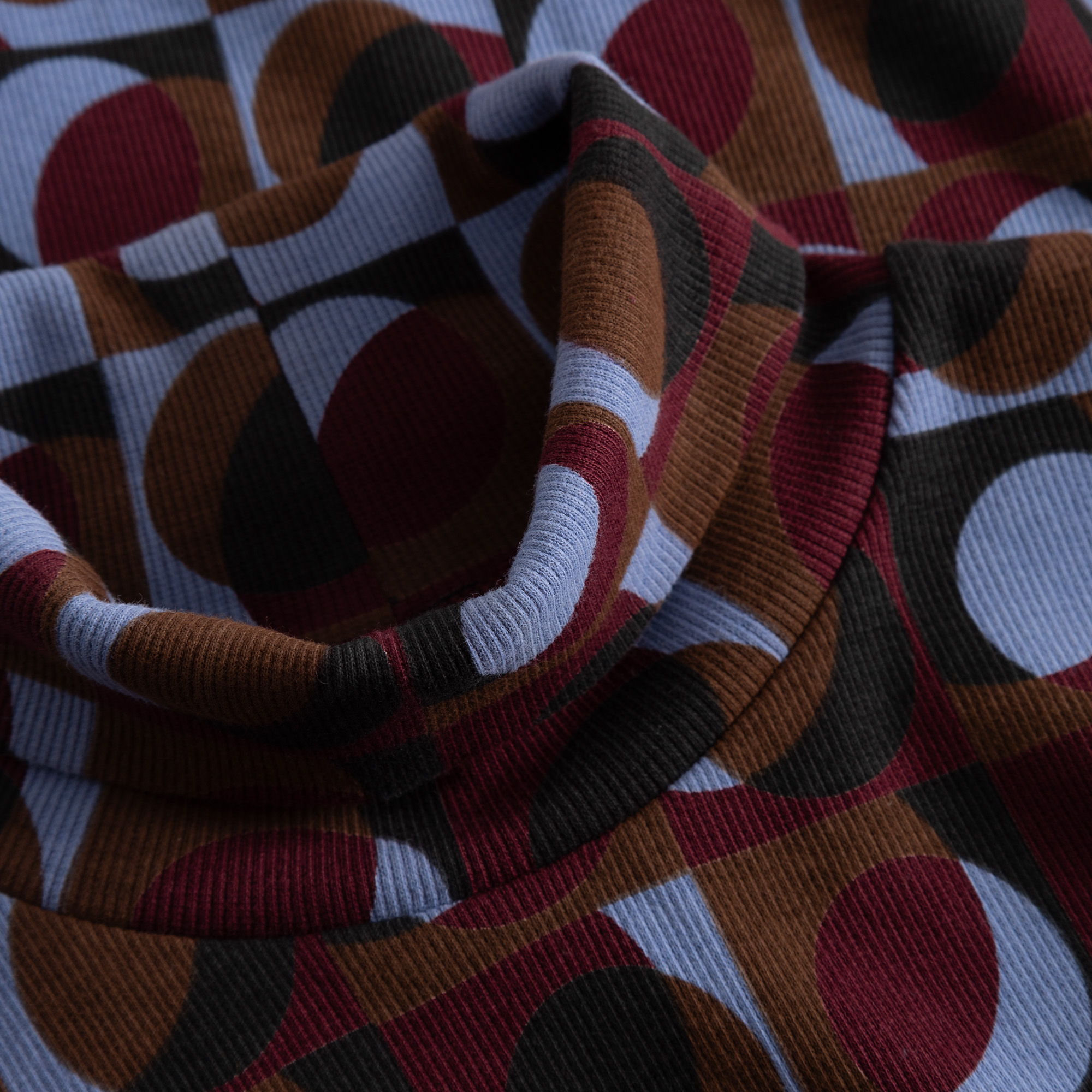 Sous-pull-Malma-Retro-Geo-Multicolor-coton-biologique-Dedicated02